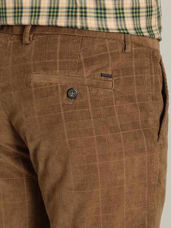 Indian Terrain Men's Slim Fit Checkered Brown Trousers